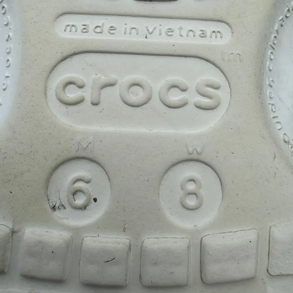 Crocs Classic Tie Dye Clog Women’s 8 Men’s 6 Multicolor Virgo Peace Charms